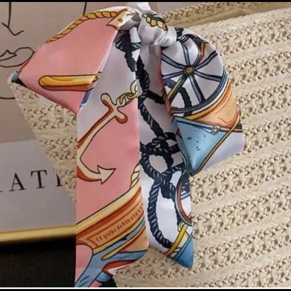 Stellar Designs by Tara Diamond Straw Tote Bag Nautical Satin Ribbon Accent - Picture 5 of 6